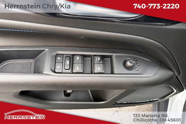 New 2026 Jeep Compass Latitude AWD/4WD image 16