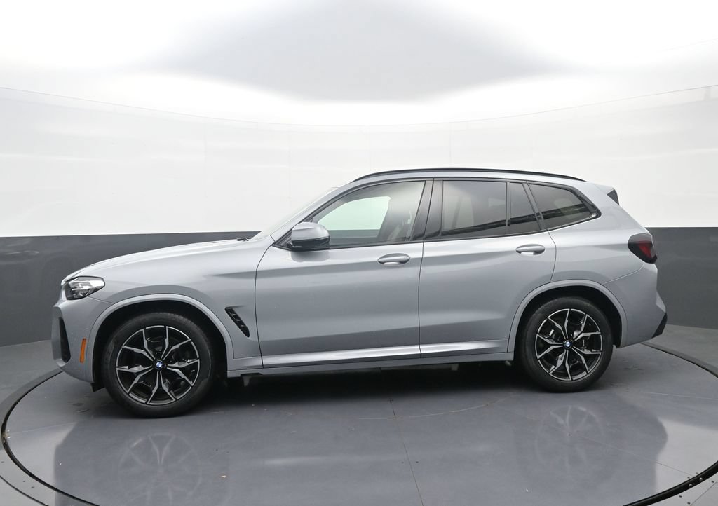 Used 2024 BMW X3 xDrive30i w/ Premium Package AWD/4WD image 4