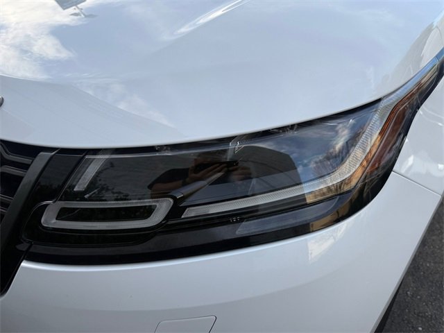 Used 2019 Land Rover Range Rover Velar R-Dynamic SE image 31