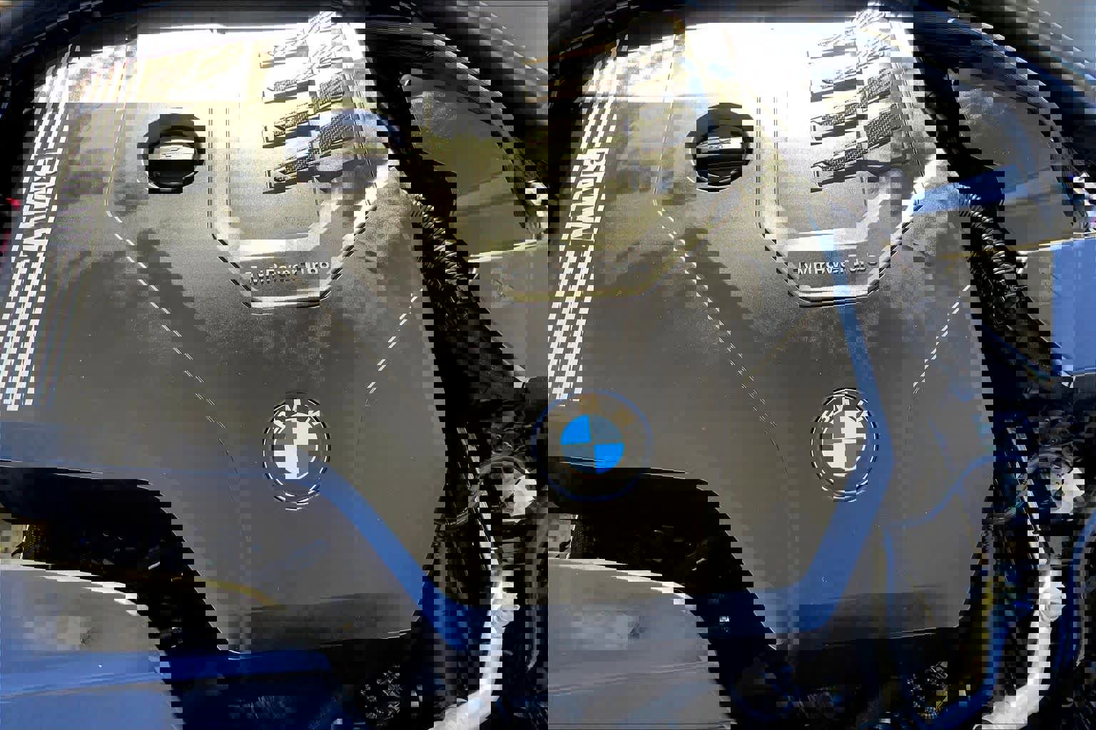 Used 2021 BMW 330i Sedan w/ Driving Assistance Package image 31