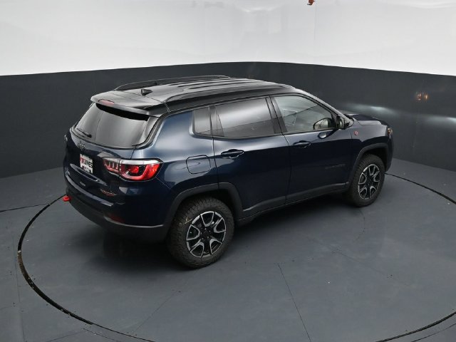 New 2026 Jeep Compass Trailhawk AWD/4WD image 55