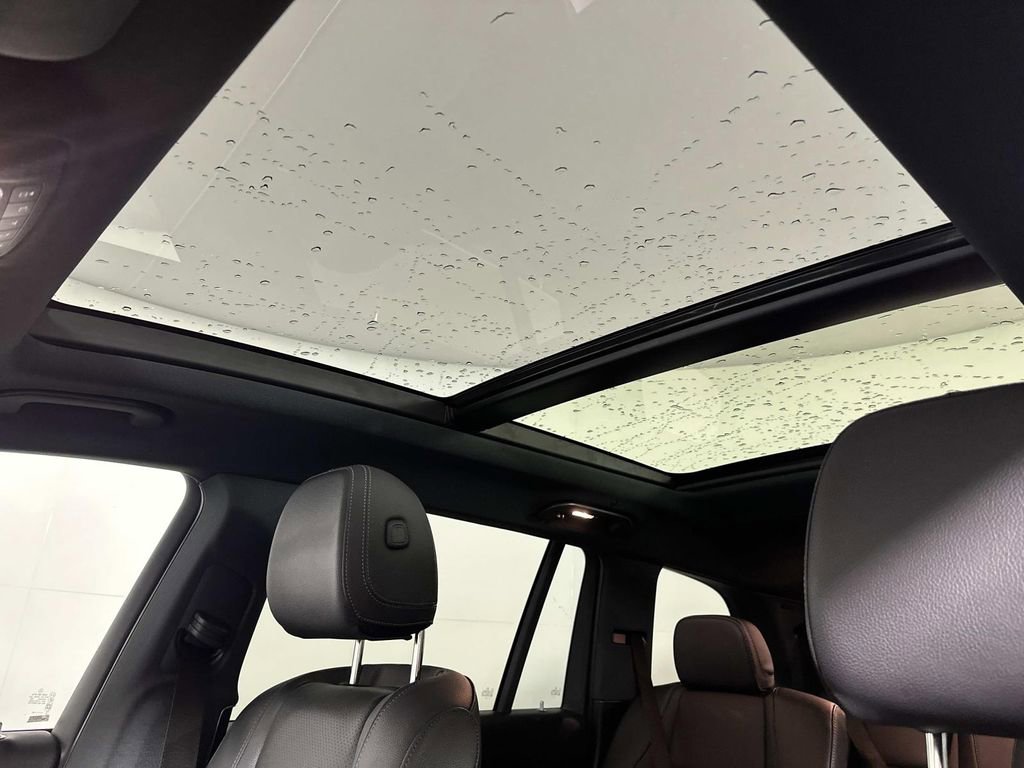 Used 2024 Mercedes-Benz GLS 450 4MATIC image 19