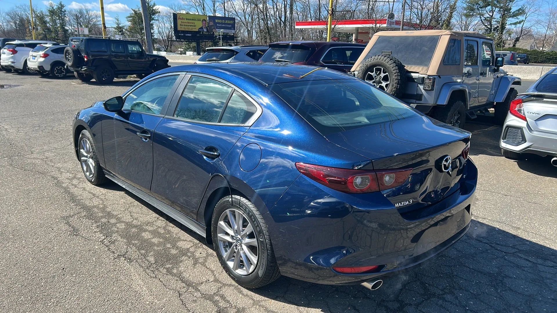 Used 2022 MAZDA MAZDA3 2.0 Sedan 4D image 7