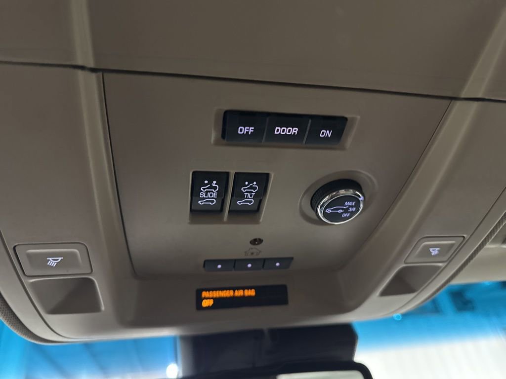 Used 2015 Chevrolet Tahoe LTZ image 21