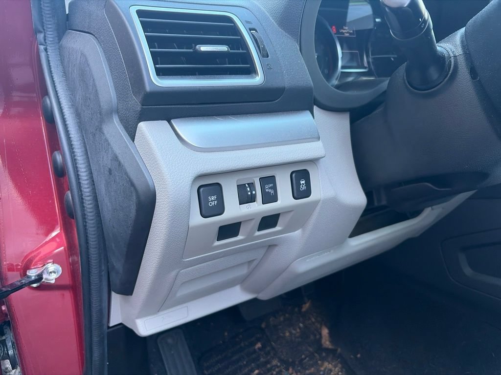 Used 2018 Subaru Forester 2.5i Premium AWD/4WD image 14