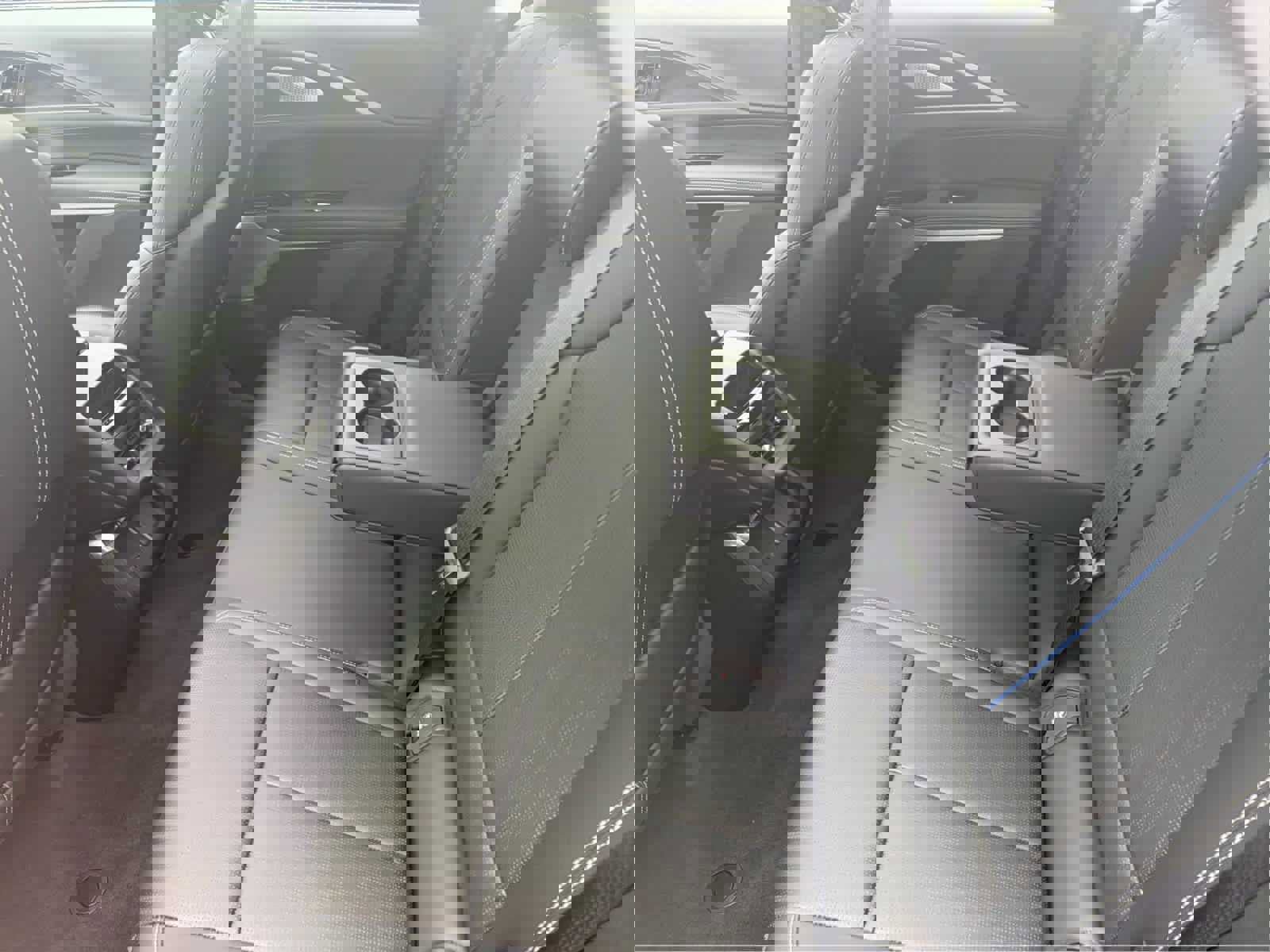 Used 2025 Cadillac Lyriq Luxury w/ LPO, Floor Liner Package AWD/4WD image 22