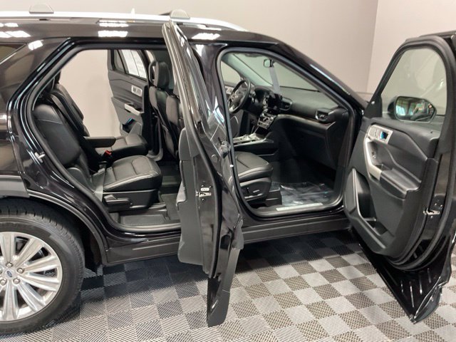 Used 2022 Ford Explorer Limited w/ Hybrid Equipment Group 310A AWD/4WD image 21