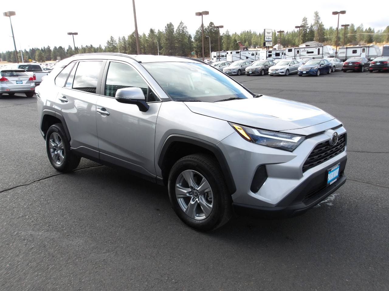 Used 2023 Toyota RAV4 XLE FWD image 7