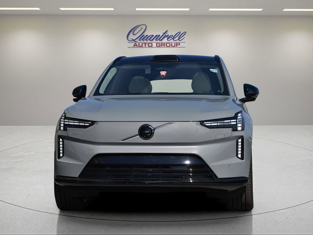 Used 2025 Volvo EX90 Ultra image 9