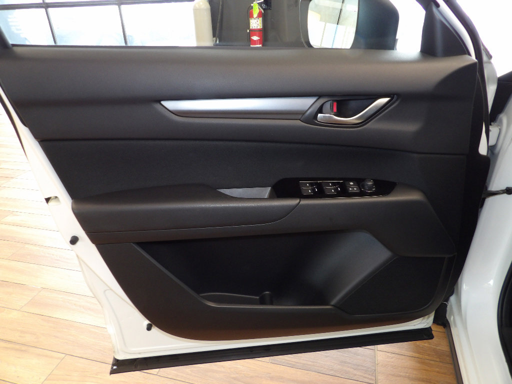 Certified 2023 MAZDA CX-5 AWD 2.5 S image 23