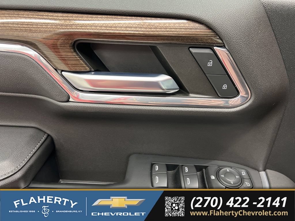 Used 2023 Chevrolet Silverado 1500 LT AWD/4WD image 21