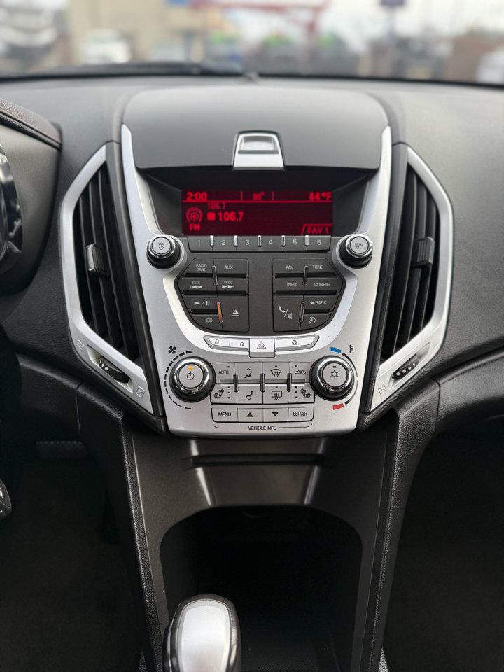 Used 2011 GMC Terrain SLT image 15