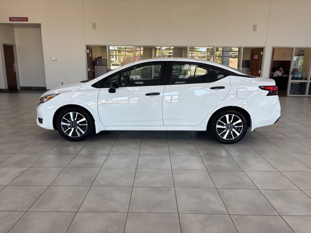 Used 2024 Nissan Versa S w/ S Plus Package image 9