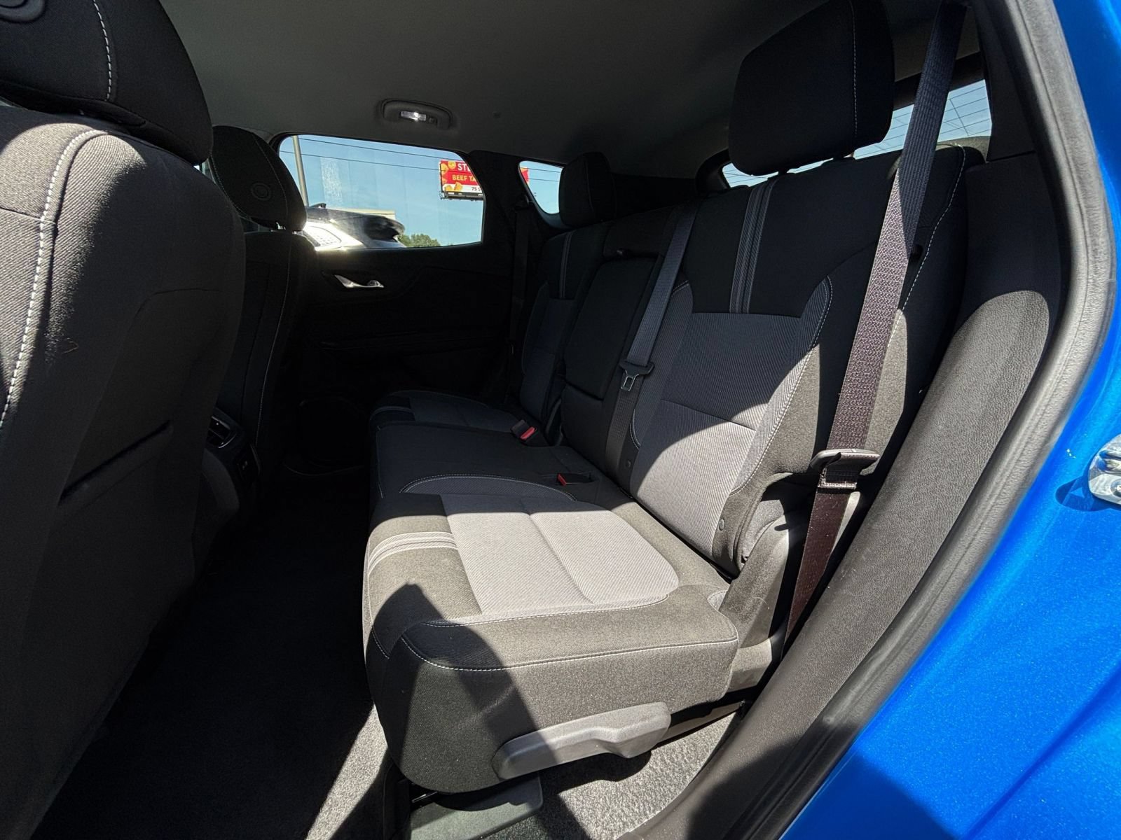 Used 2025 Chevrolet Blazer LT FWD image 26