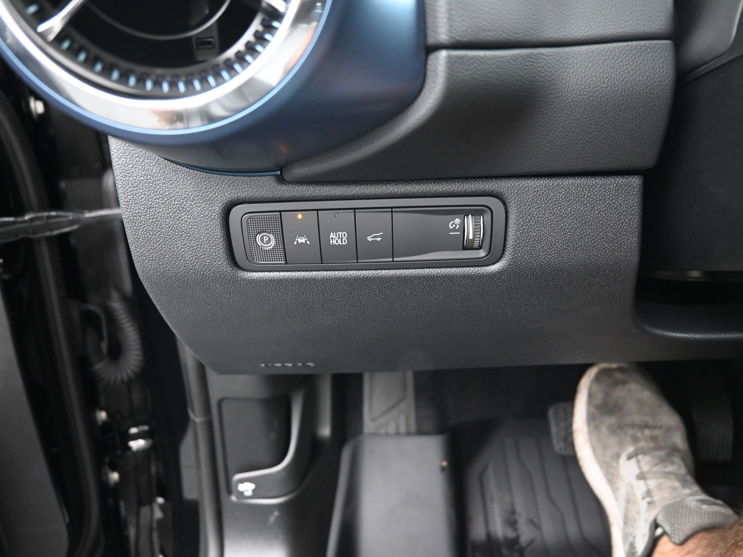 New 2026 Chevrolet Equinox EV LT image 14