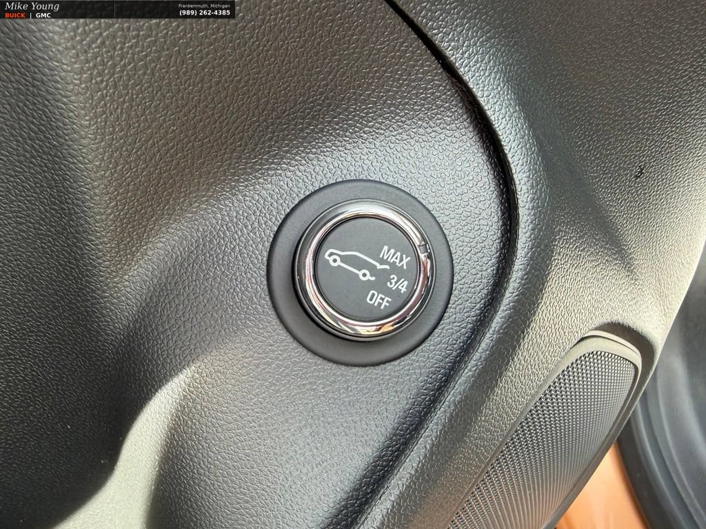 Used 2024 Buick Encore GX Preferred AWD/4WD image 15