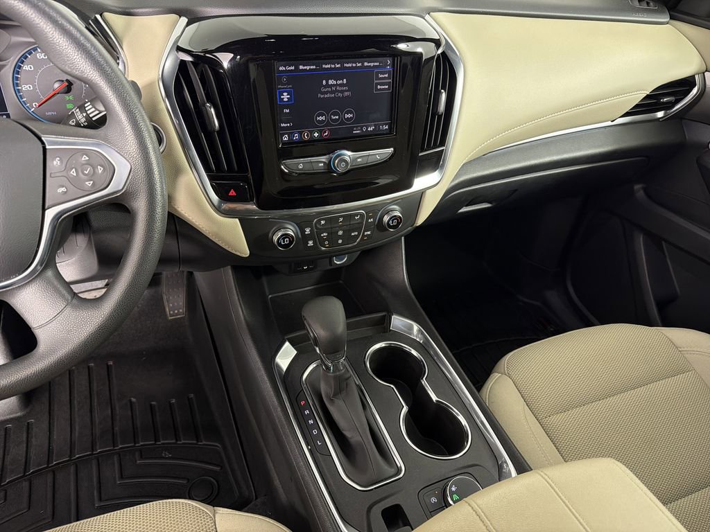 Used 2023 Chevrolet Traverse LS w/ Safety Package image 28