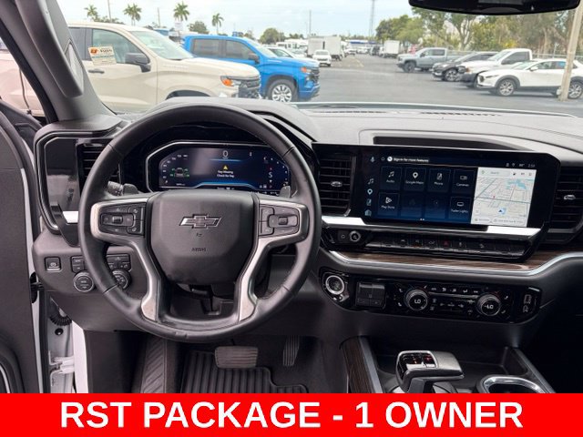 Used 2025 Chevrolet Silverado 1500 RST w/ Z71 Off-Road Package AWD/4WD image 17