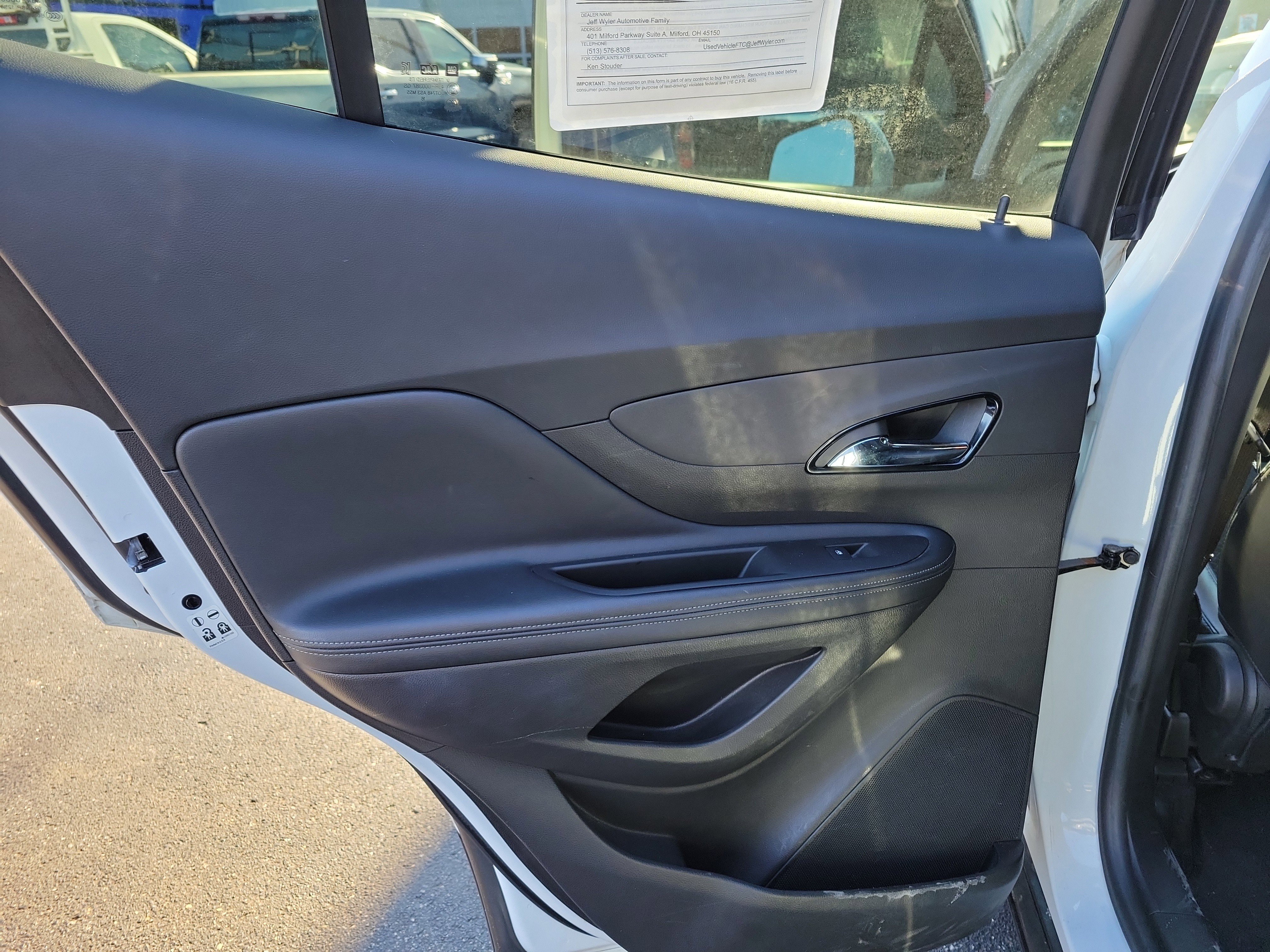 Used 2017 Buick Encore Preferred image 16