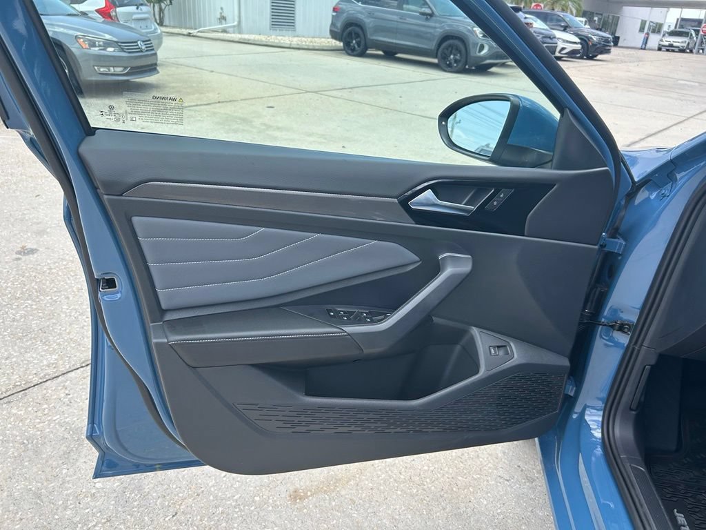 New 2026 Volkswagen Jetta SEL FWD image 40
