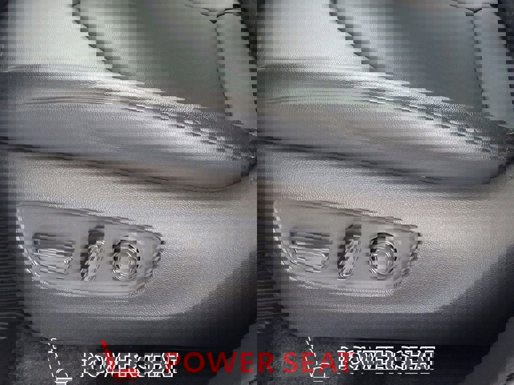 Used 2021 Toyota Highlander XLE image 16