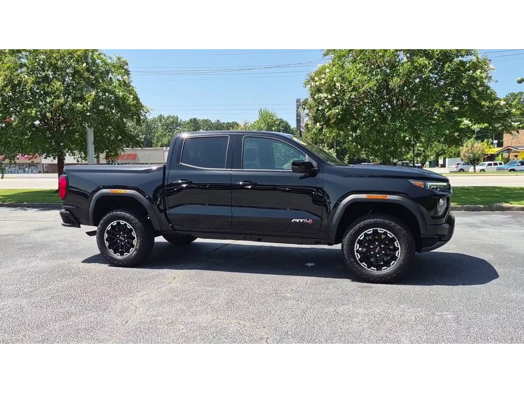 Used 2026 GMC Canyon AT4 AWD/4WD image 3