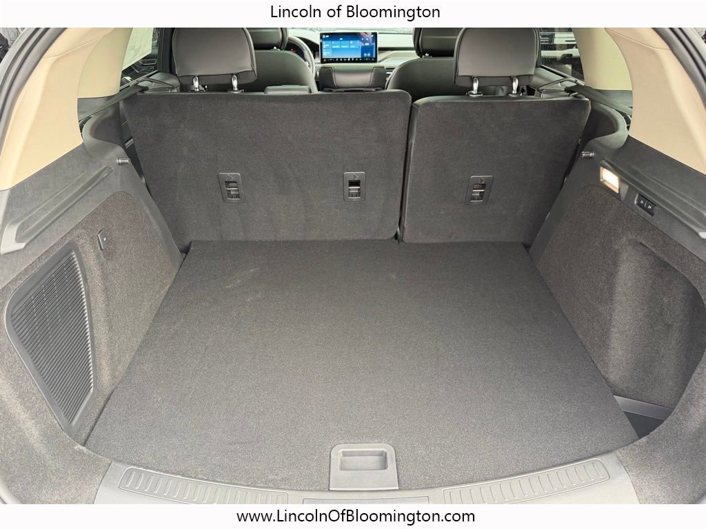 New 2025 Lincoln Corsair Grand Touring w/ Equipment Group 302A image 44