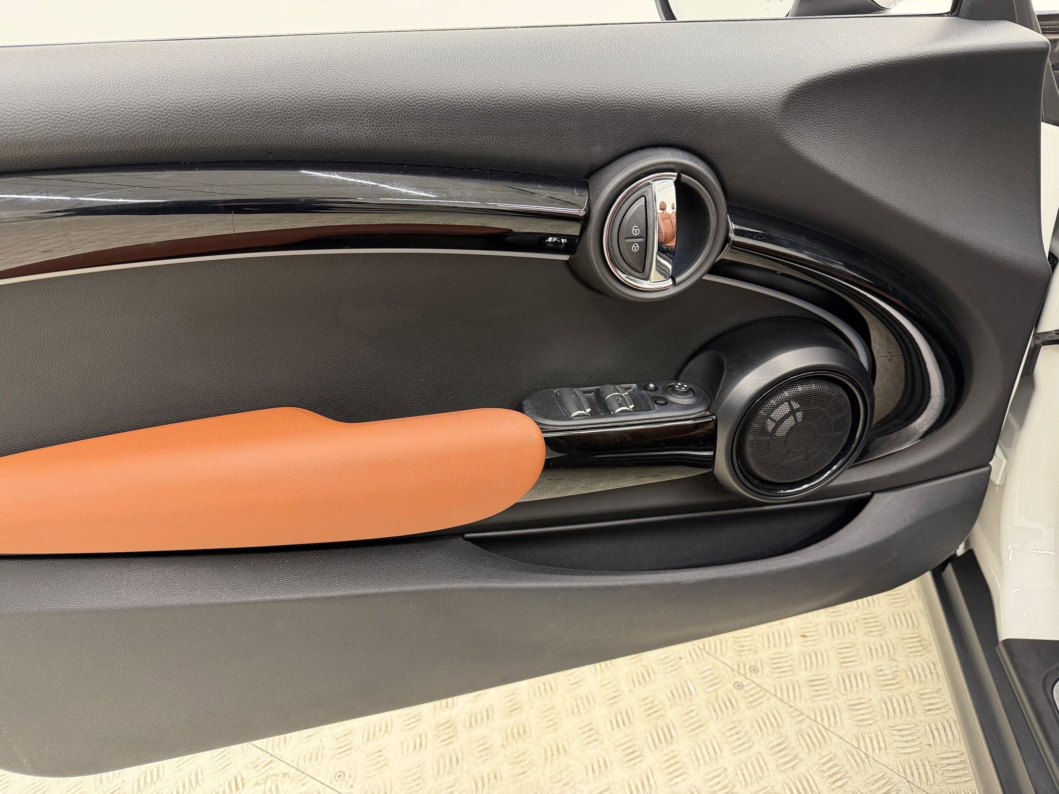 Certified 2023 MINI Cooper S image 21