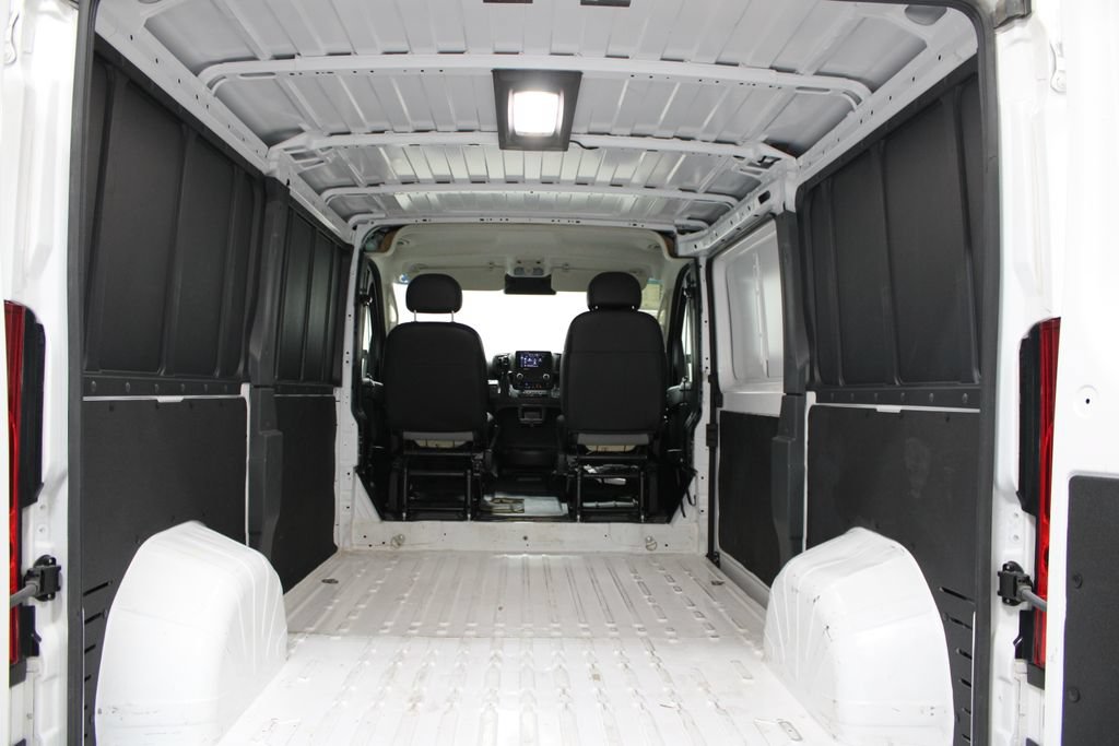Used 2025 RAM ProMaster 2500 w/ Convenience Group FWD image 27