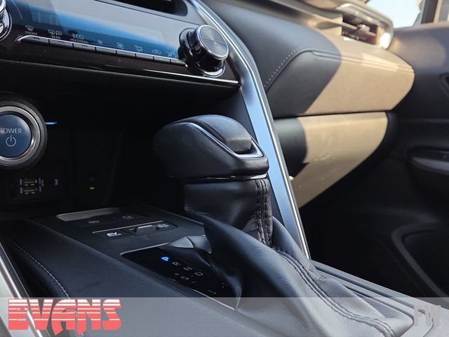 Used 2022 Toyota Venza LE AWD/4WD image 12