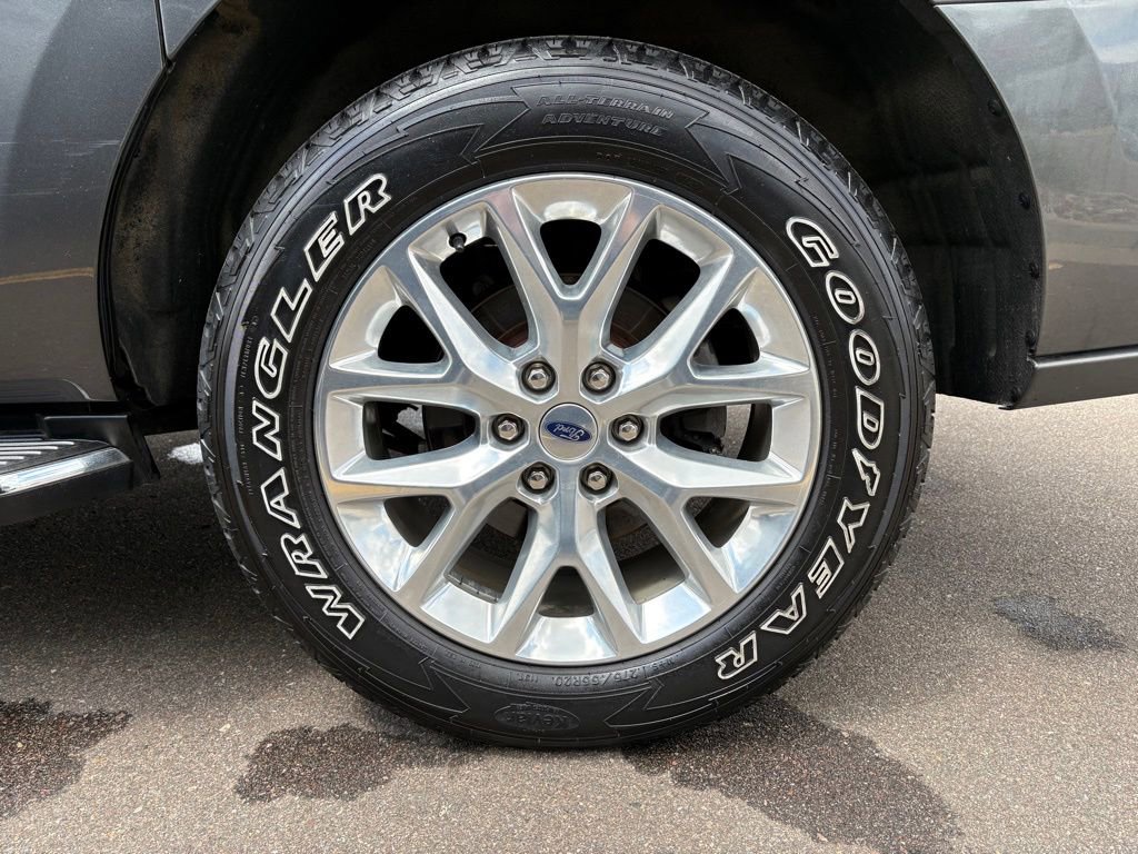 Used 2021 Ford Expedition Max XLT AWD/4WD image 11