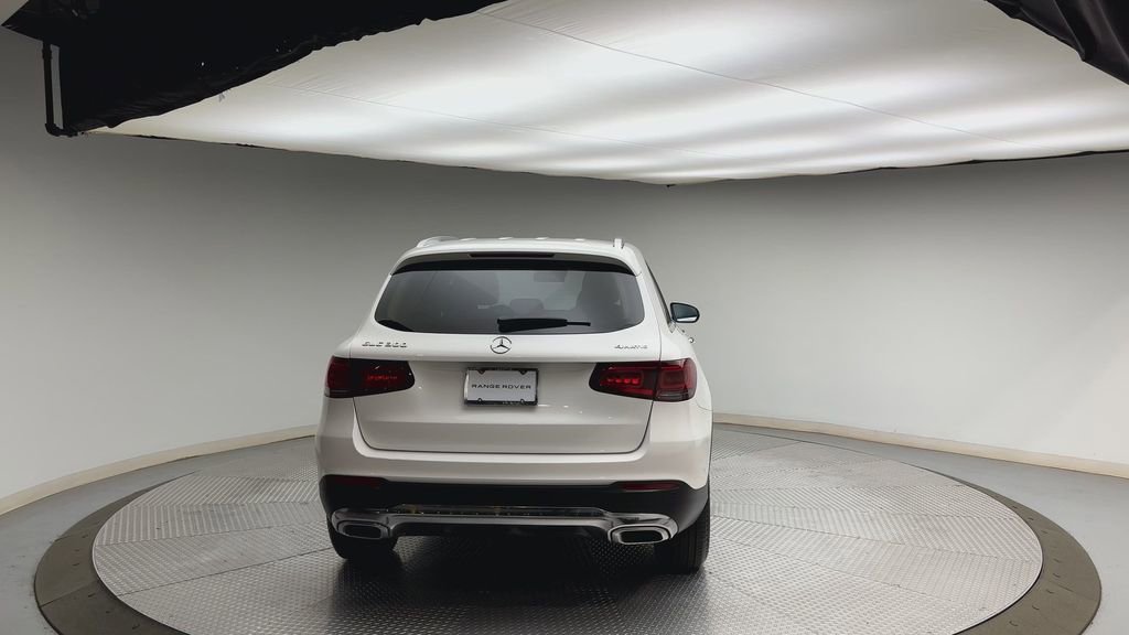Used 2022 Mercedes-Benz GLC 300 4MATIC image 3