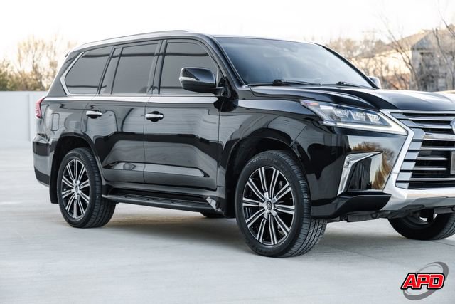 Used 2021 Lexus LX 570 4WD w/ Luxury Package image 49