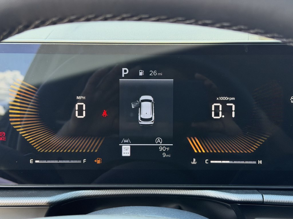 New 2027 Kia Sportage LX FWD image 33