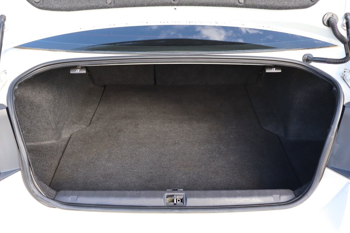 Used 2010 Subaru Legacy 2.5GT Limited image 14