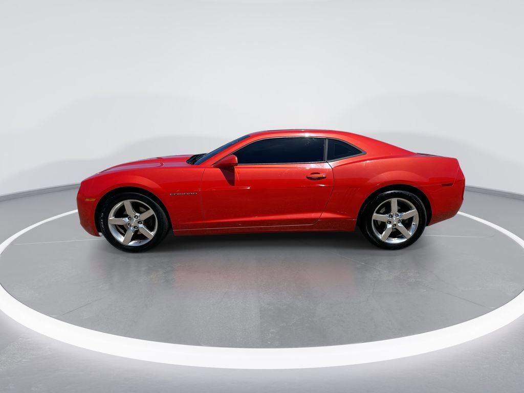 Used 2010 Chevrolet Camaro LT RWD image 5