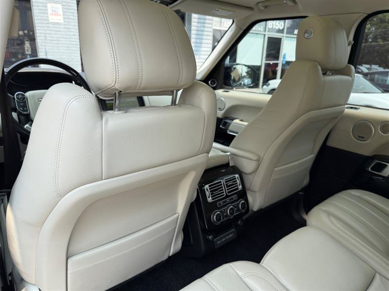 Used 2017 Land Rover Range Rover HSE AWD/4WD image 40