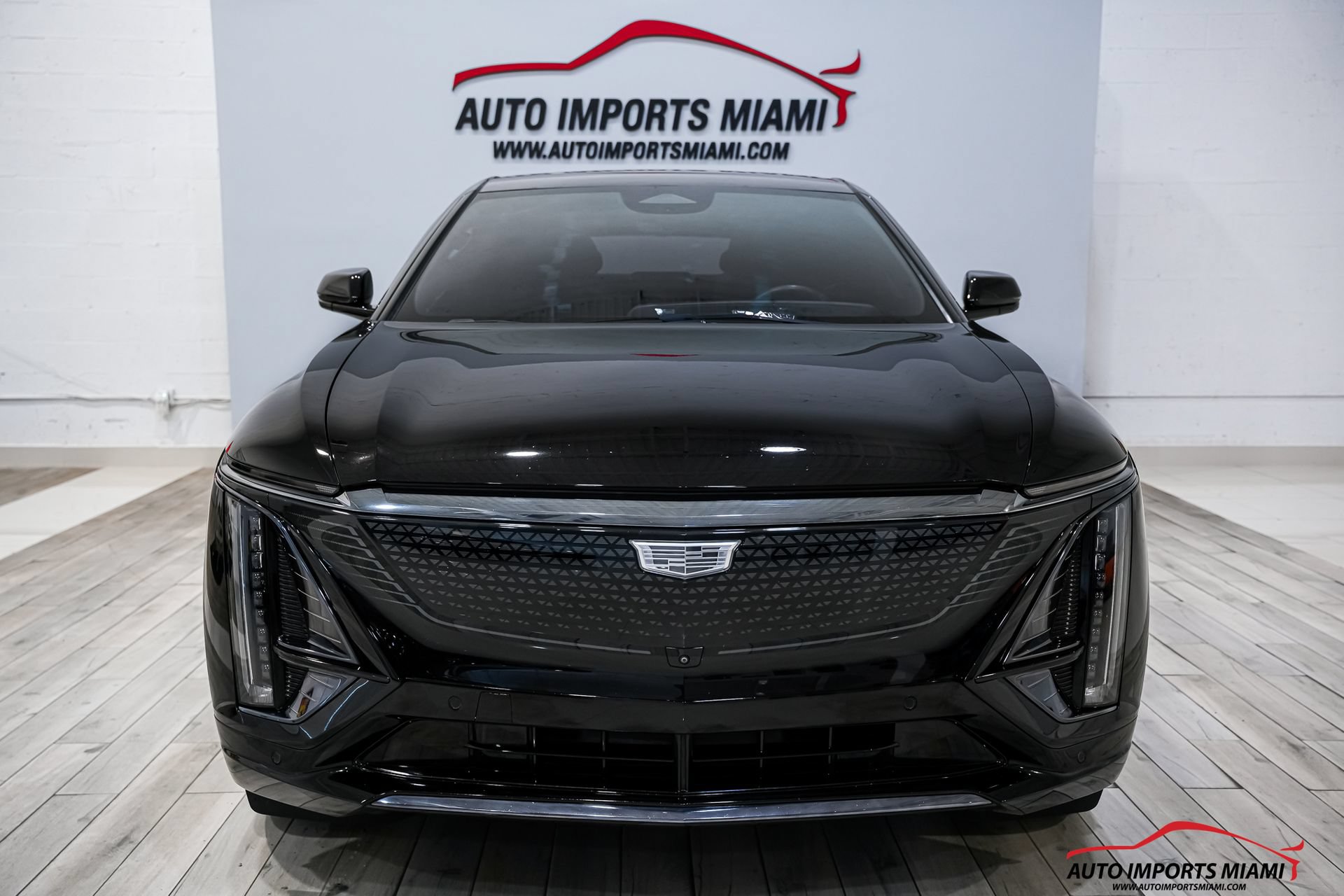 Used 2024 Cadillac Lyriq Sport RWD image 32