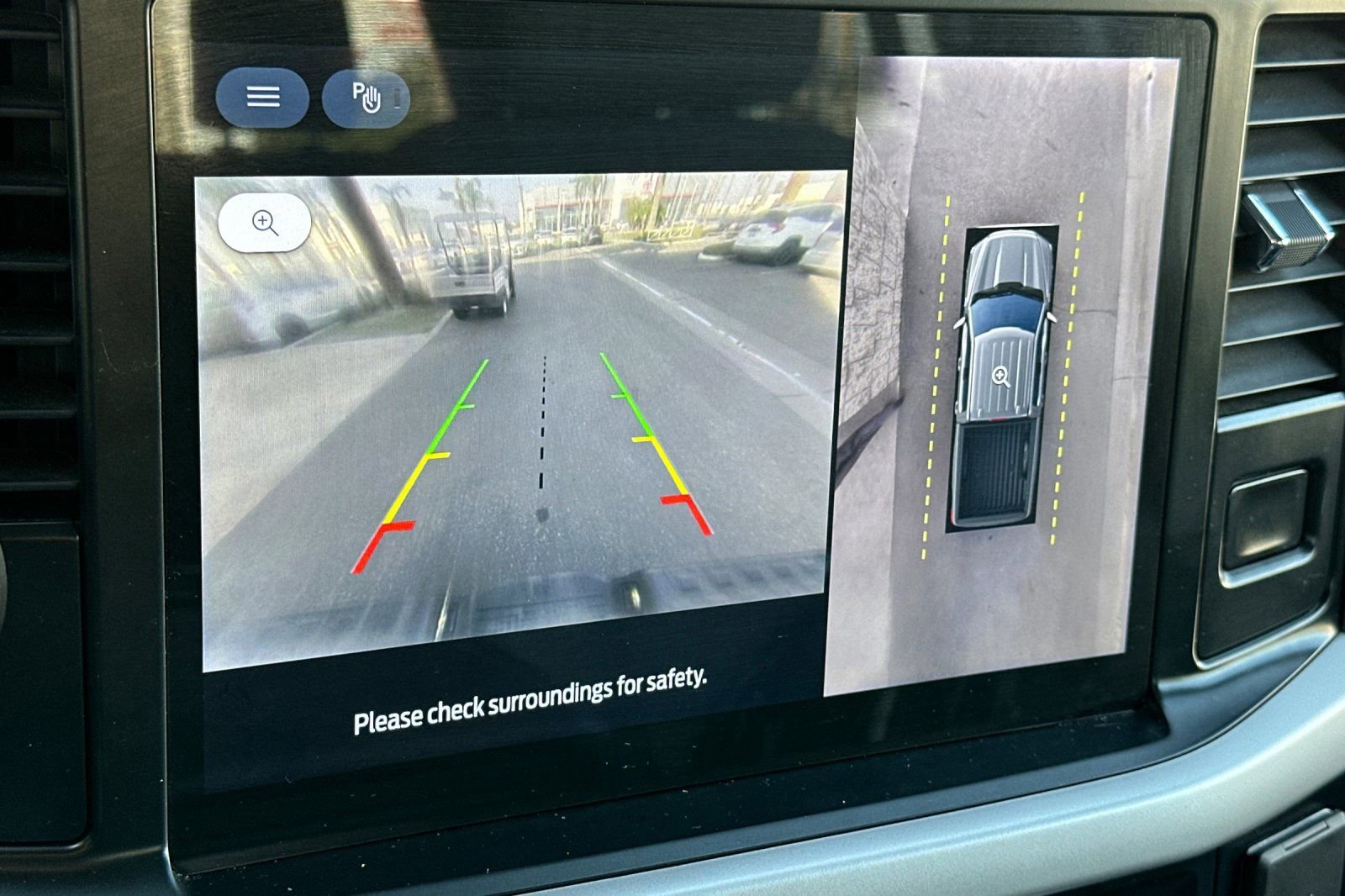 Used 2023 Ford F150 Lightning XLT image 20