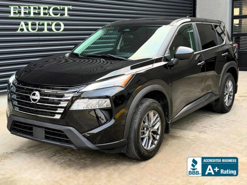 Used 2024 Nissan Rogue S image 1