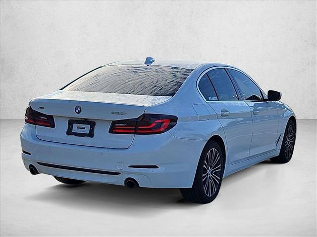 Used 2018 BMW 530i xDrive w/ Premium Package AWD/4WD image 5