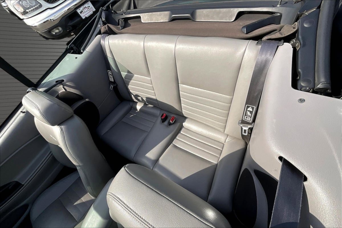 Used 2001 Ford Mustang GT Premium RWD image 22