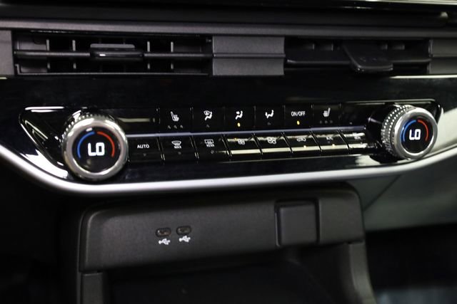 Used 2024 Honda Prologue EX image 23