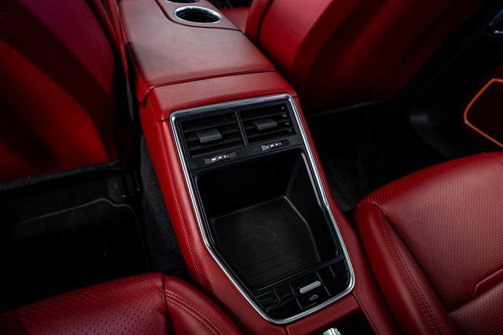 Used 2021 Porsche Panamera 4 image 57