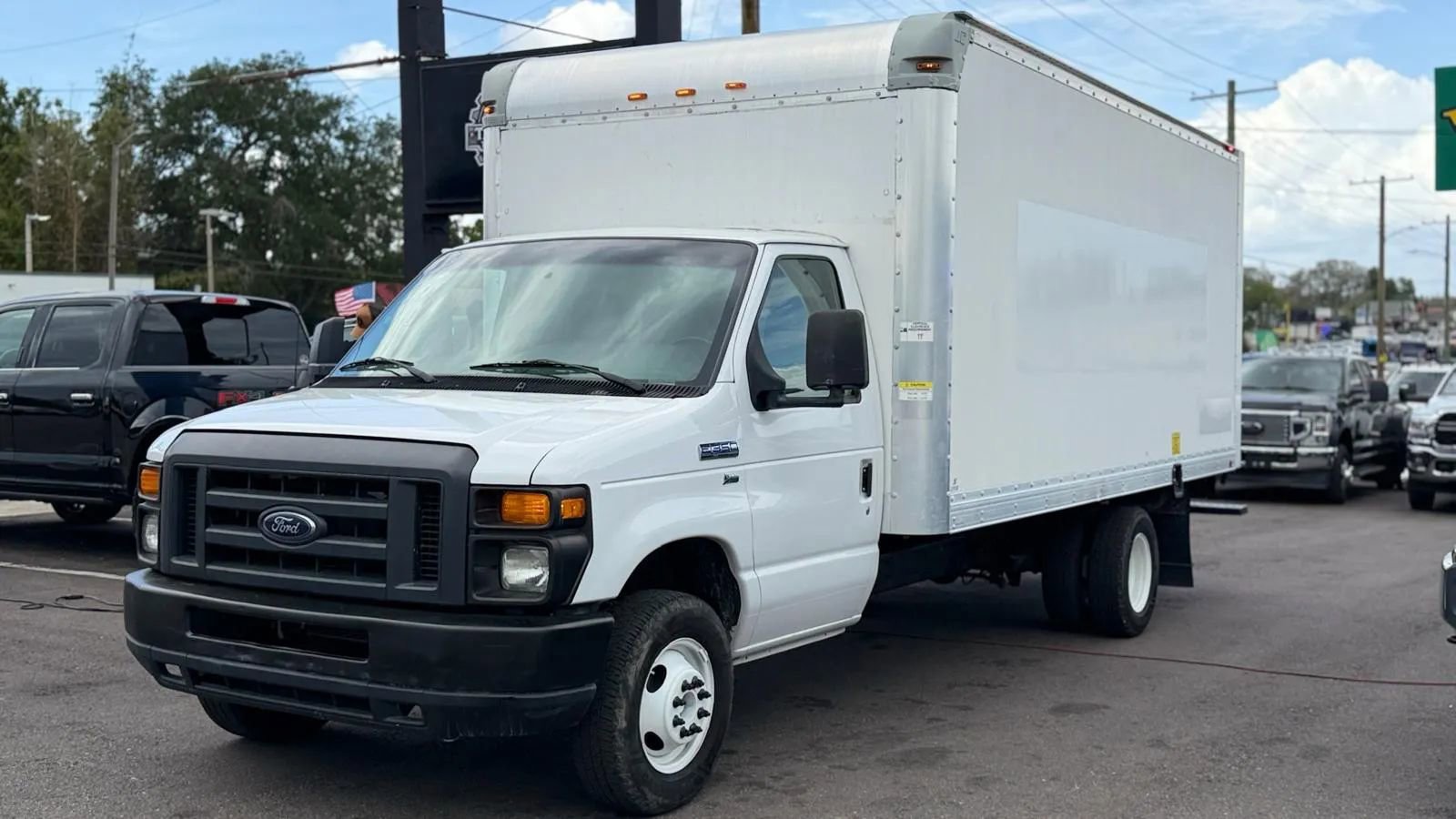 Used 2017 Ford E-350 and Econoline 350 Super Duty w/ Power Windows & Locks Group RWD image 1