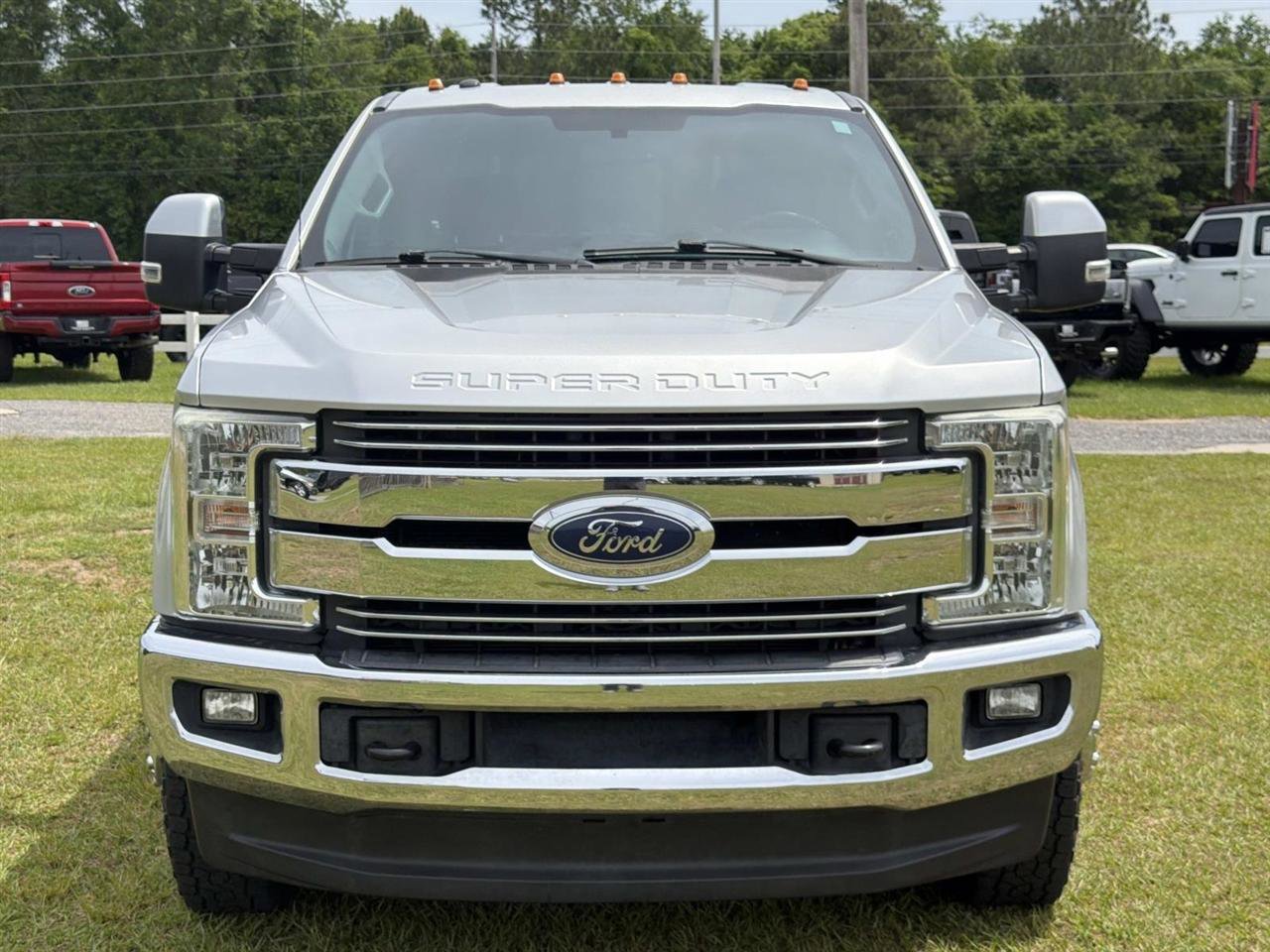 Used 2017 Ford F350 Lariat w/ Lariat Value Package AWD/4WD image 2
