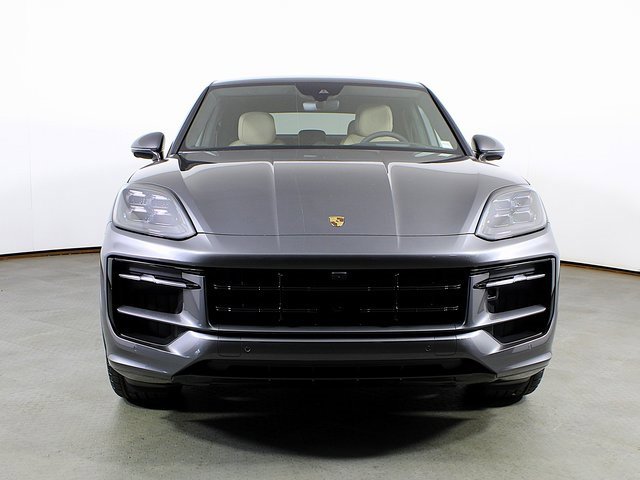 New 2026 Porsche Cayenne GTS image 10