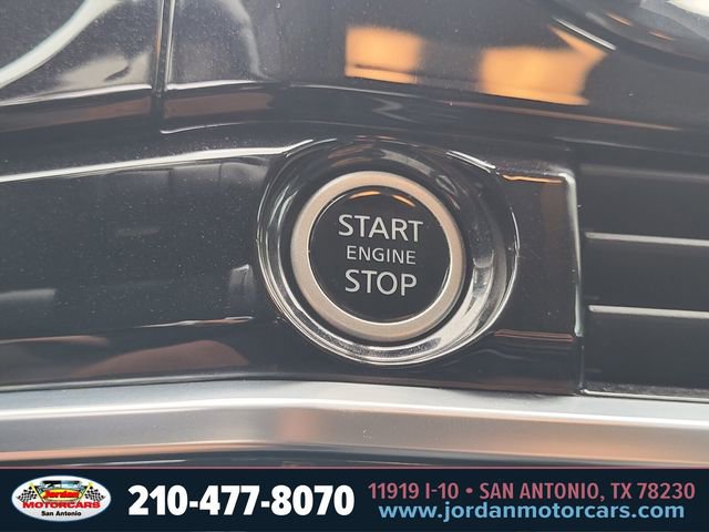 Used 2023 Nissan Pathfinder SL FWD image 23