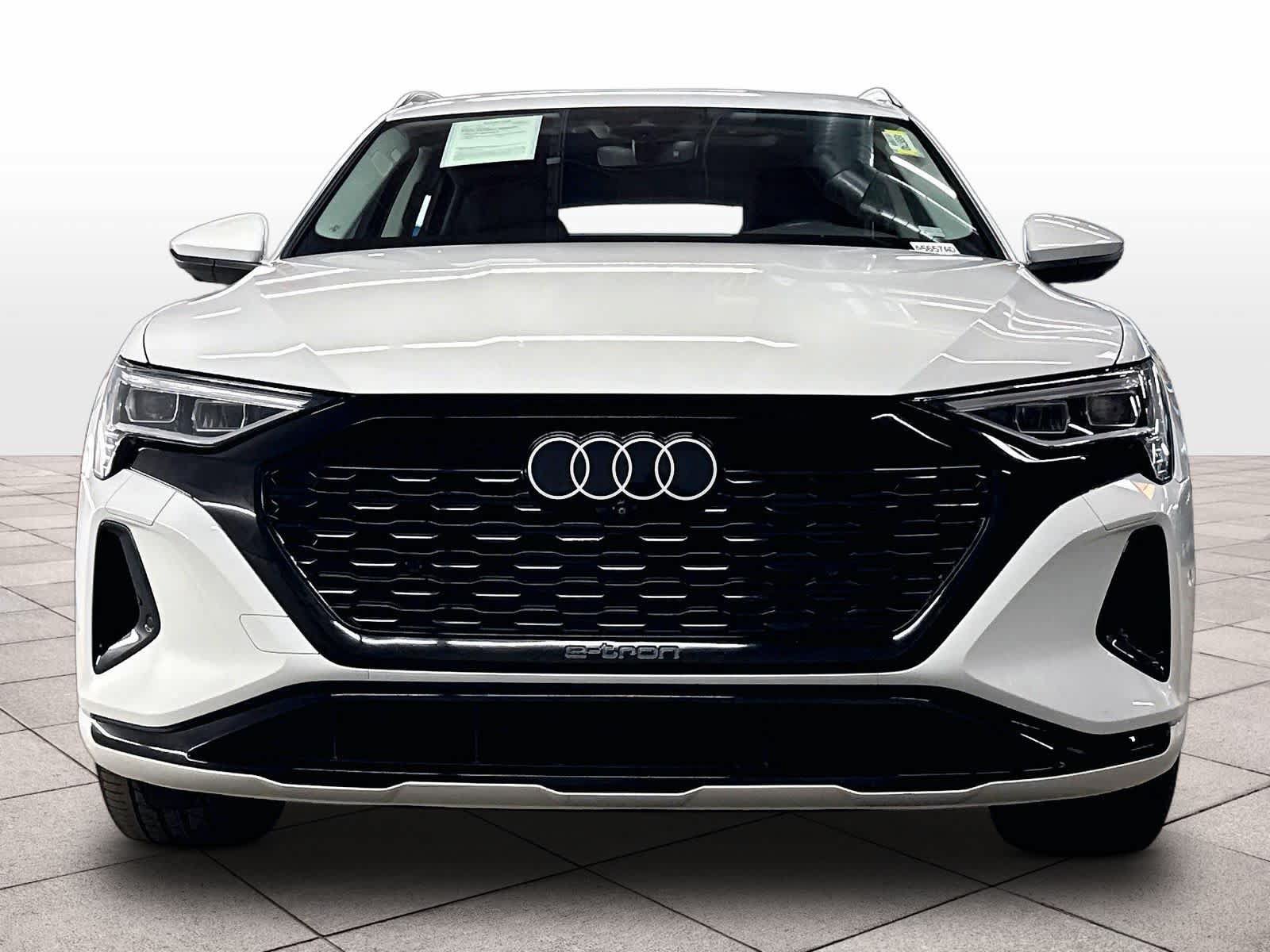 Used 2024 Audi Q8 e-tron Premium Plus AWD/4WD image 6
