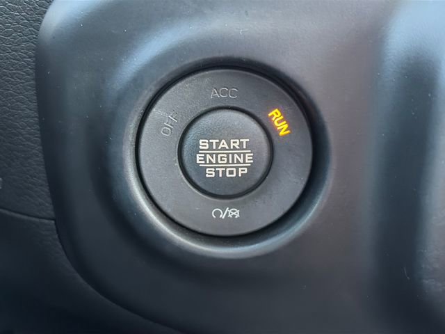 Used 2022 Jeep Gladiator Sport image 42